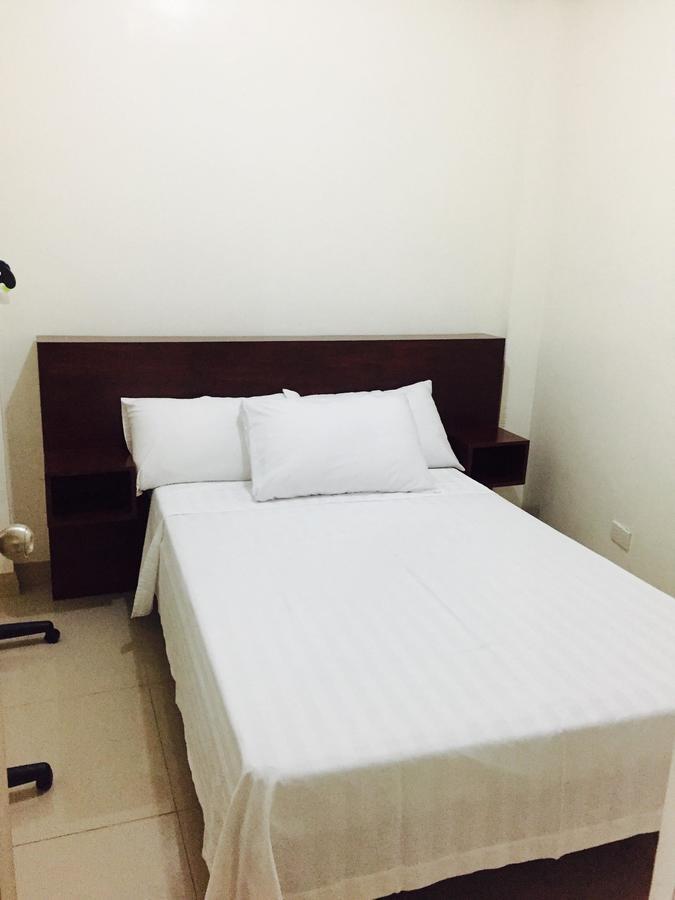 Residencia San Vicente - Pasay -Budget Hotel Manila Bagian luar foto